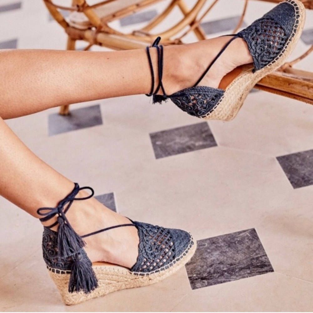 Sézane Carmen Espadrilles Size 41 (US9.5-10)